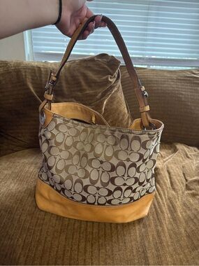 Coach purse